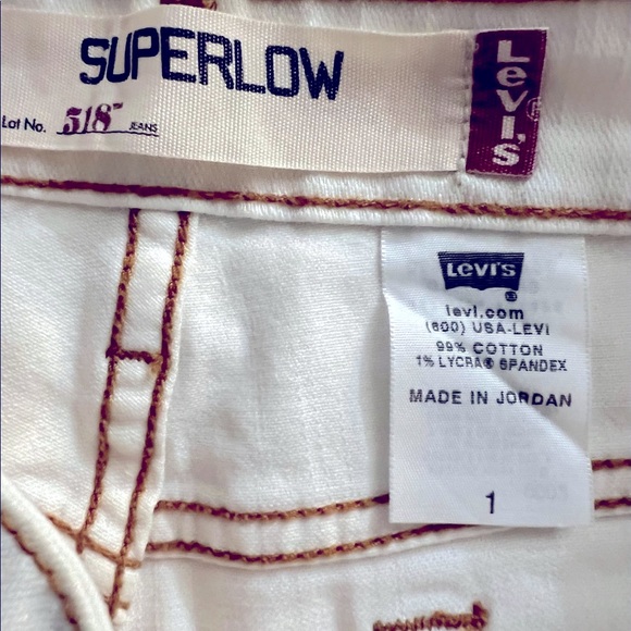 LEVI’S SUPERLOW CAPRI JEAN - Picture 8 of 11